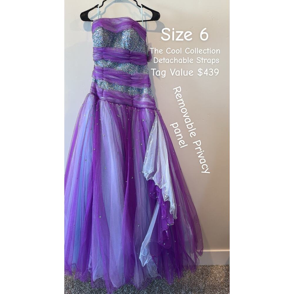 Designer The Cool Collection - Purple Fluffy Formal Gown Prom Dress size 6